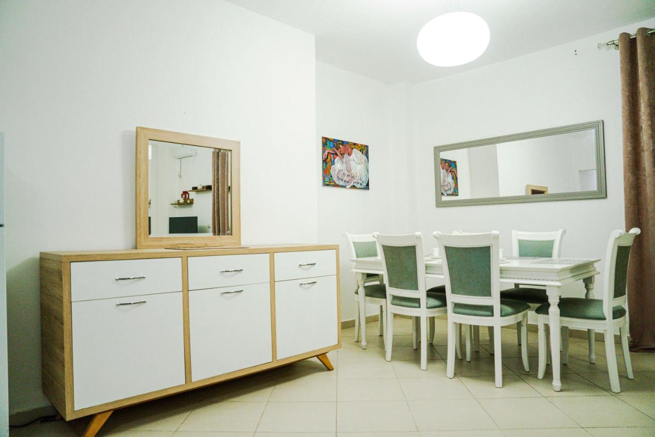 Apartament Casas Del Mar Durrës Exteriör bild