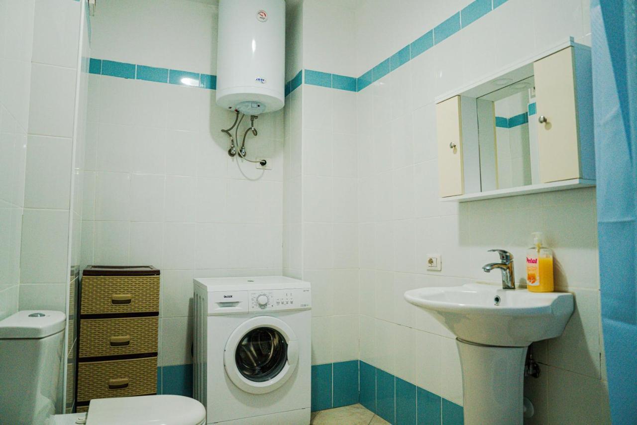 Apartament Casas Del Mar Durrës Exteriör bild